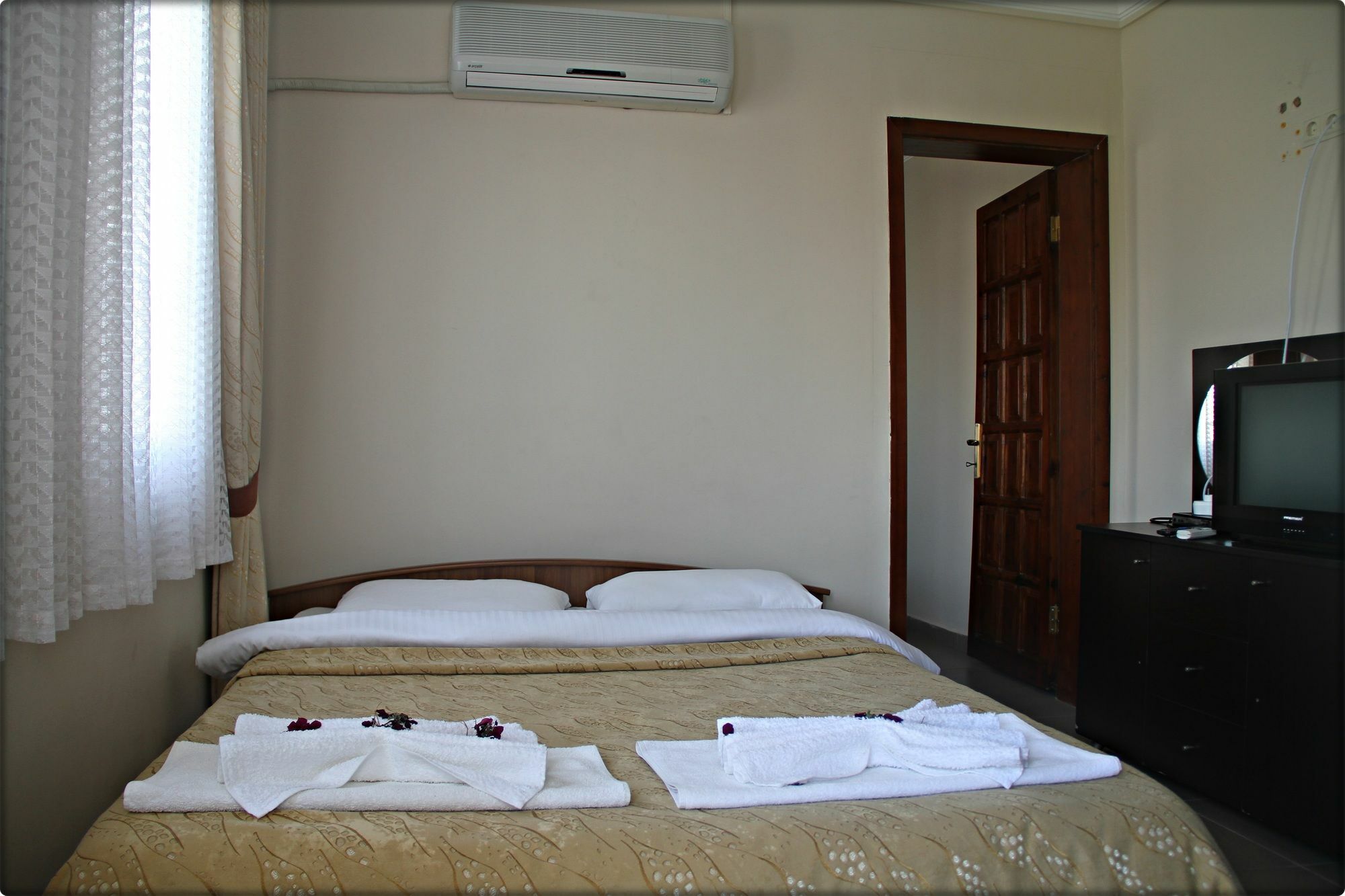 Eon Dalyan Boutique Hotel Bagian luar foto
